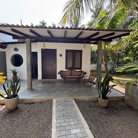 Tropical Villa Galle Exterior photo